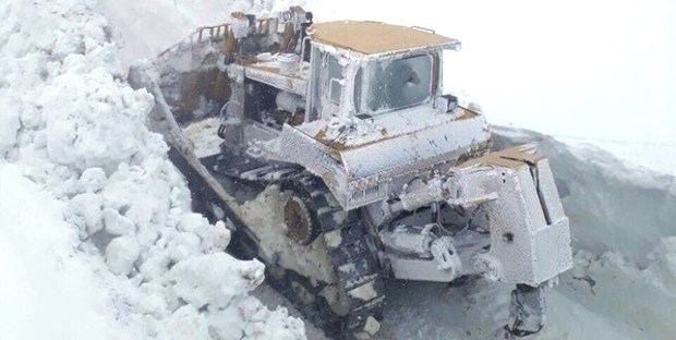 مشکلات برف در آذربایجان شرقی