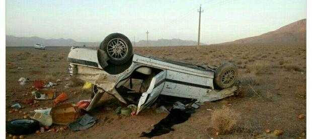 واژگونی خودرو در محور اردستان- اصفهان 2 نفر زخمی و یک نفر کشته برجای گذاشت