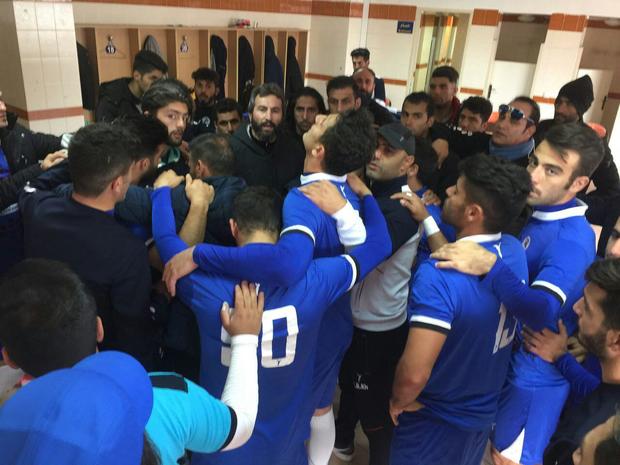 پیروزی  اکسین البرز در بازی خانگی