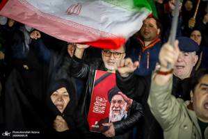 چهل و یکمین شب اجتماع پر شور مردم در شهرک ولیعصر (عج)