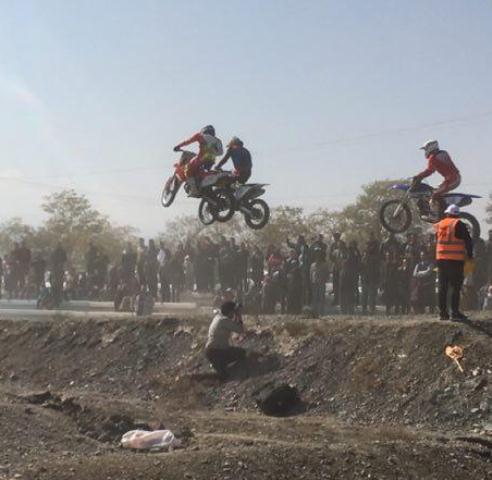 مسابقات موتورکراس قهرمانی کشور در مشهد