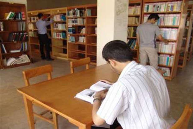 شمار اعضای کتابخانه ها در زنجان بالاتر از میانگین کشوری است