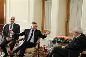 وزیر مشاور در وزارت امور خارجه آلمان در دیدار با ظریف: برجام برای آلمان اهمیت دارد