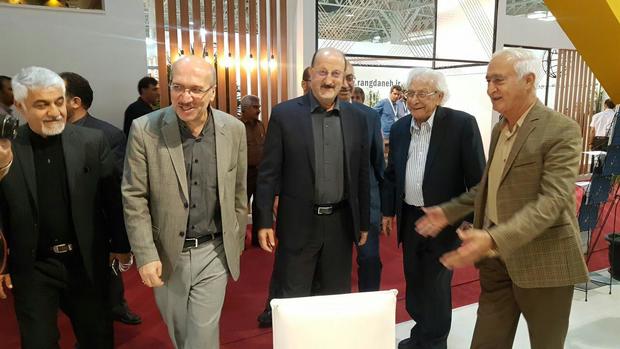 حضور 16 واحد تولیدی قزوین در نمایشگاه ایران پلاست