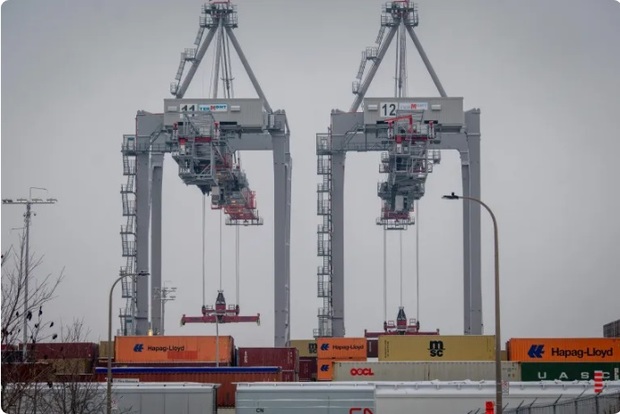 فایننشال تایمز: تعرفه های «ناموفق» ترامپ تجارت جهانی را شکست نداد