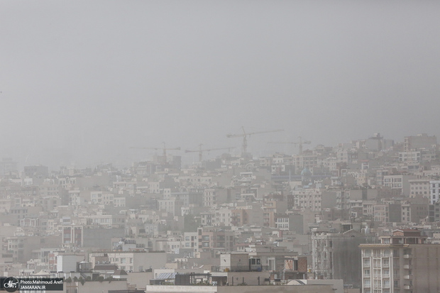 آلودگی هوا سالیانه حدود 3751 قربانی در شهر تهران می گیرد؛ در کل کشور 11159 نفر/ خسارت سنگین آلودگی هوا در تهران: حدود ۲/۳ میلیارد دلار؛ کل کشور: 7 میلیارد دلار!