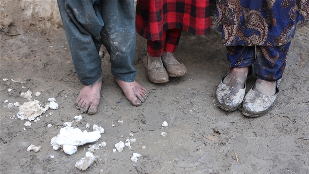 فقر و سوء تغذیه مردم افغانستان در سایه زمستان سخت و حکومت طالبان 