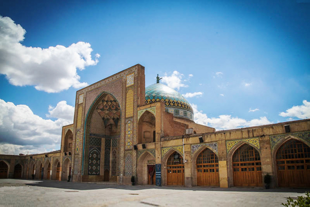 مرمت گنبد مسجد النبی (ص) قزوین آغاز شد