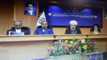 دکتر روحانی: امسال باید ایجاد بیش از 700 هزار اشتغال هدفگذاری شود
