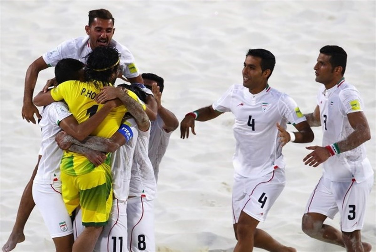 ملی پوشان فوتبال ساحلی در رده اول آسیا و سوم جهان
