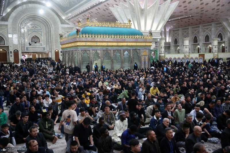 مراسم شب بیست و یکم ماه رمضان در حرم حضرت امام خمینی (س) 2