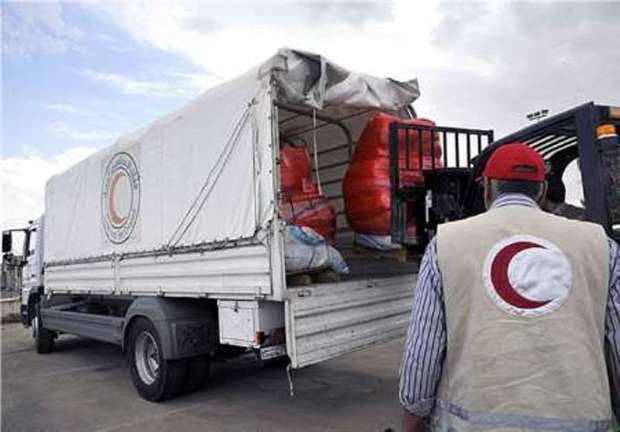 کمک های هلال احمر به مناطق محروم دزفول ارسال شد