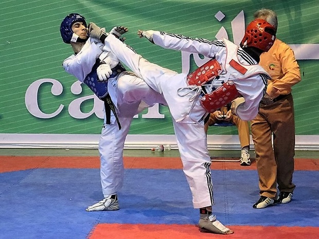 مسابقات تکواندو قهرمانی جوانان آذربایجان غربی در ارومیه برگزار شد