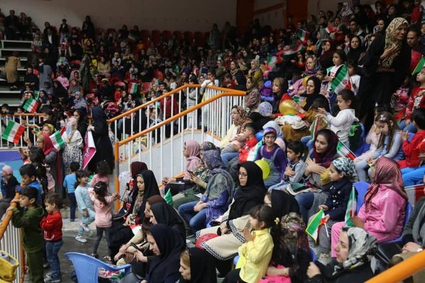همایش ۲ هزار نفری کودک و خانواده‏ در بوشهر برگزار شد
