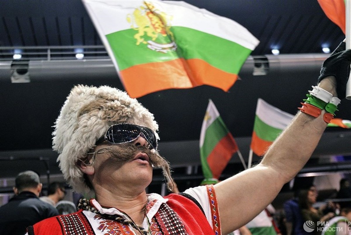  فدراسیون فوتبال و تیم ملی بلغارستان محروم و جریمه شدند
