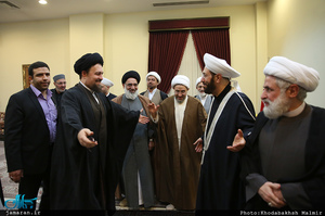 حاشیه دیدار جمعی از میهمانان کنفرانس وحدت اسلامی با سید حسن خمینی