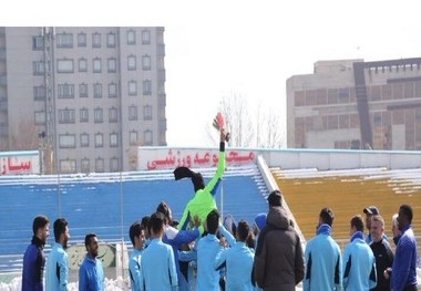  رحمتی به هوا پرتاپ شد! + عکس
