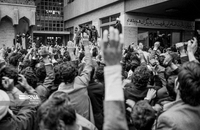 روز شمار انقلاب؛ دیدار در مدرسه علوی، دیدار با امام خمینی (5)