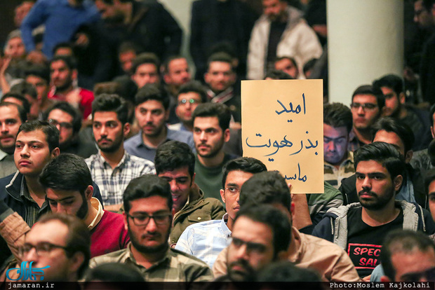 دستیار وزیر علوم: هیچ دانشجویی در دولت تدبیر و امید ستاره دار نشد
