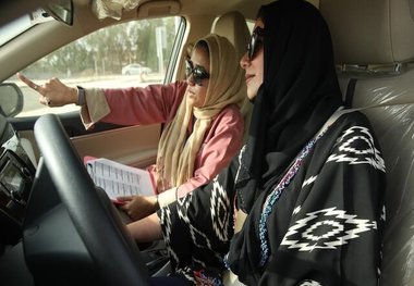  حق رانندگی در شروط ضمن عقد زنان سعودی
