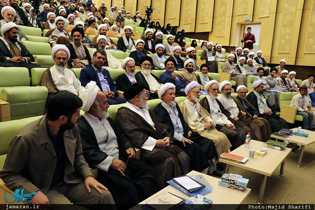 همایش احیای فرهنگ خمس در زادگاه امام خمینی برگزار شد