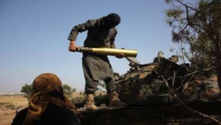 حمله خمپاره ای و توپخانه ای داعش به دیرالزور 14 کشته برجای گذاشت