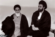 توضیح حاج احمدآقا درباره چگونگی ارسال نامه های امام به ایران