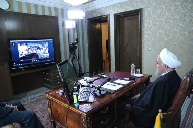  گفت‌وگوی ویدیو کنفرانسیِ مدیران، پزشکان، پرستاران و پرسنل بیمارستان امام خمینی با رییس‌جمهور + عکس