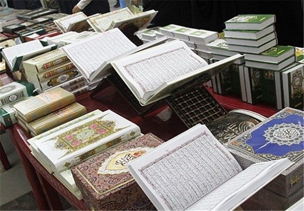 نخستین نمایشگاه کتب ونرم افزار علوم قرآنی در ارومیه افتتاح شد