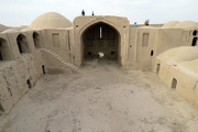 قلعه رستم؛ نمادی اساطیری در دشت سیستان