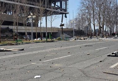 ویدیوهایی از حمله جنایتکارانه به ورزشگاه 12هزار نفری آزادی 