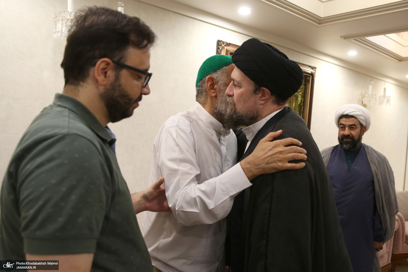 عیادت سید حسن خمینی از  حجت الاسلام سید محمود علوی