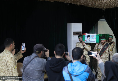 مراسم وداع با پیکر مطهر شهید تازه تفحص