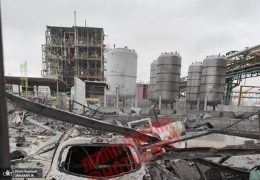 ایران مجتمع فولاد اسرائیل در نقب را نابود کرد/ رژیم صهیونیستی نسبت به نشت مواد شیمیایی هشدار داده است + عکس و فیلم
