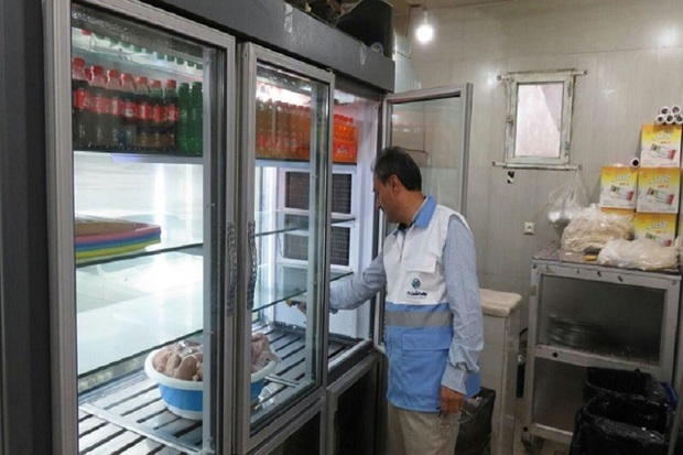 2100 مورد بازرسی از مراکز عرضه مواد غذایی در بوکان انجام شد