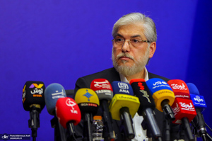 نشست خبری وزیر علوم، تحقیقات و فناوری