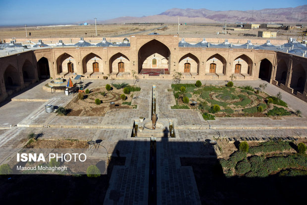 چشم‌اندازی از پایتخت کاروانسراهای تاریخی ایران+ عکس