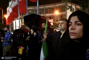 پنجاه و‌ یکمین اجتماع پر شور مردم در میدان شهدا