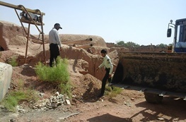 پلمپ 15 حلقه چاه آب غیرمجاز در قلعه گنج