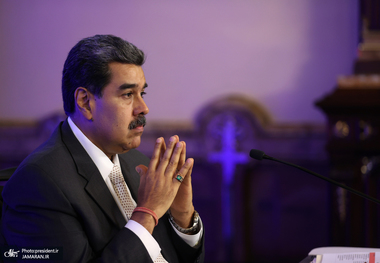 مادورو: خشم و صدای خود را قاطعانه نسبت به سکوت دنیا در مقابل نسل‌کشی علیه فلسطینی‌ها بالا می‌بریم