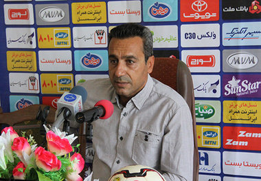 سرمربی فجر سپاسی: تیم گل گهر سیرجان از فحر بهتر بود و به حقش رسید
