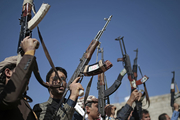 شکست بزرگ عربستان؛انصار الله یمن 2هزار نظامی سعودی و عرب را به اسارت گرفت