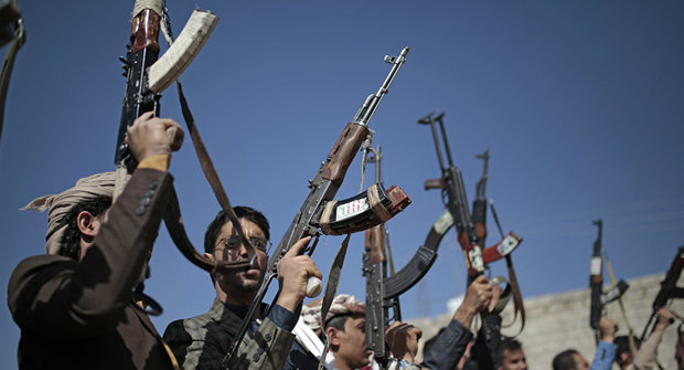 شکست بزرگ عربستان؛انصار الله یمن 2هزار نظامی سعودی و عرب را به اسارت گرفت