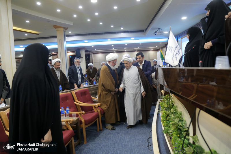 حضرت آیت الله العظمی یوسف صانعی به روایت تصویر