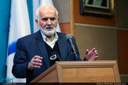 احمد توکلی: اتهامات بقایی و مشایی مالی است و ربطی به آزادی بیان ندارد/احمدی‌نژاد لطماتی به نظام وارد کرد که آثار آن باقی است