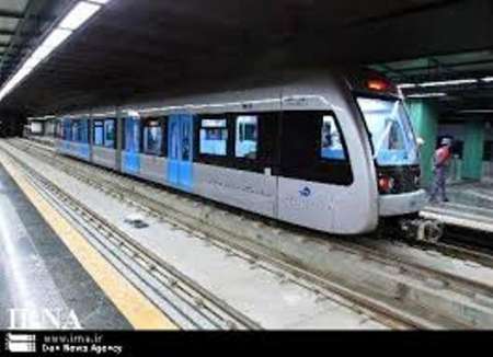 حرکت قطار شهری تهران- کرج از سر گرفته شد