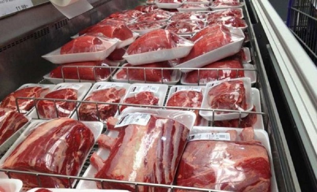 بیش از 8 تن گوشت گرم وارداتی در هرمزگان توزیع شد