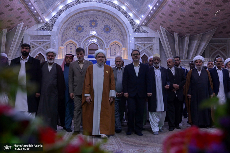 تجدید میثاق مهمانان سی و سومین کنفرانس وحدت اسلامی با آرمان‌های امام خمینی(س)