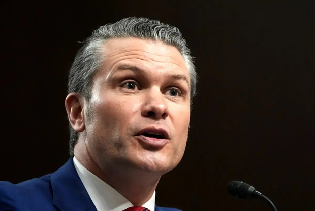 «کافر»؛خالکوبی وزیر دفاع آمریکا جنجال آفرید+عکس