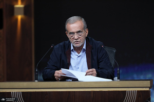 اولین مناظره سعید جلیلی و مسعود پزشکیان